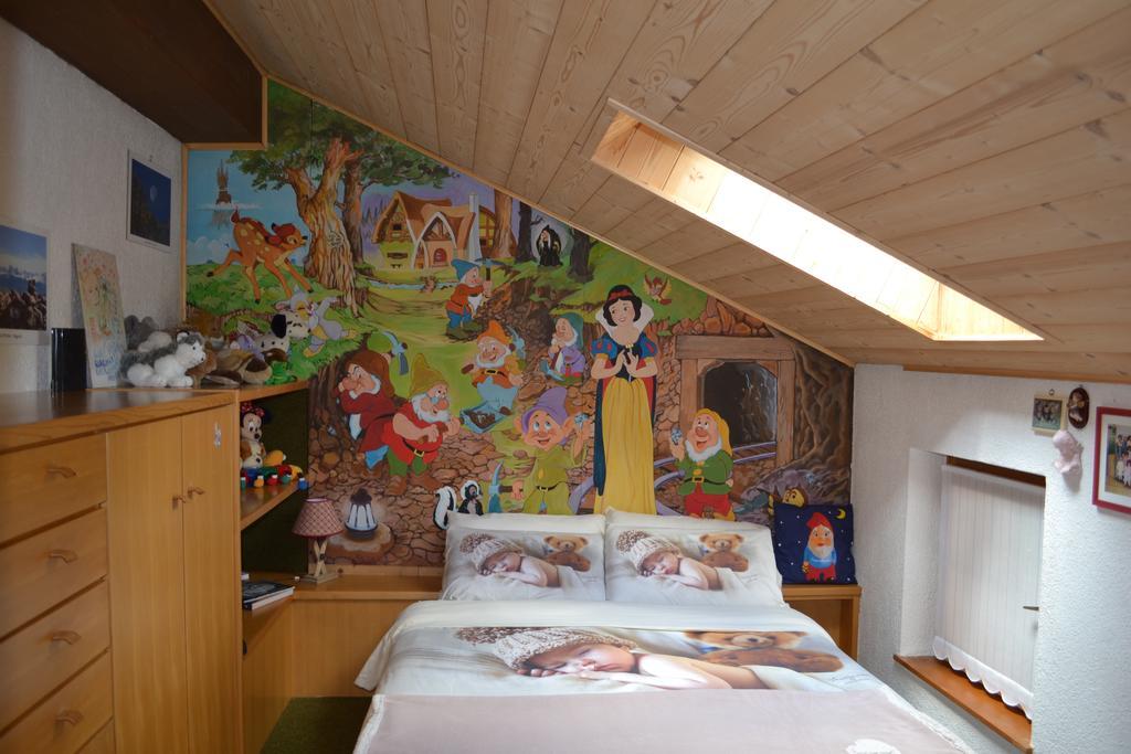 B&B La Tana dell'Orso - Die Bärenhöhle Castello-Molina di Fiemme Exterior foto
